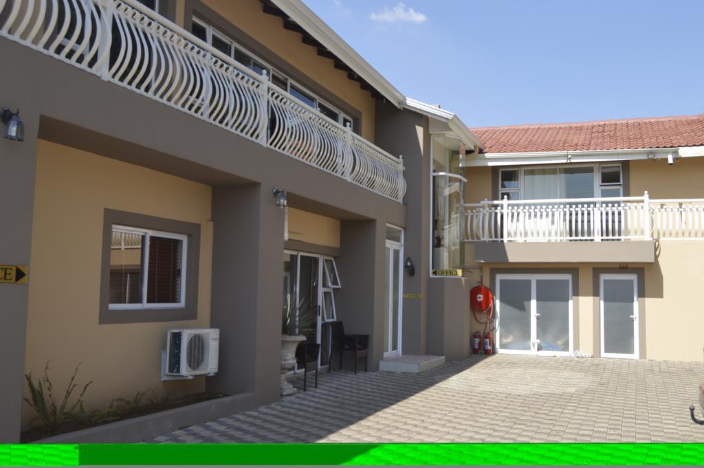 Lakeview Boutique Hotel & Conference Center Benoni Exterior foto
